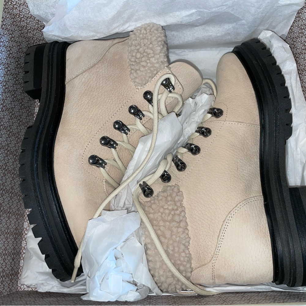 M Gemi The Alpi ecru cream beige hiking boots women’s size 7 or 37
